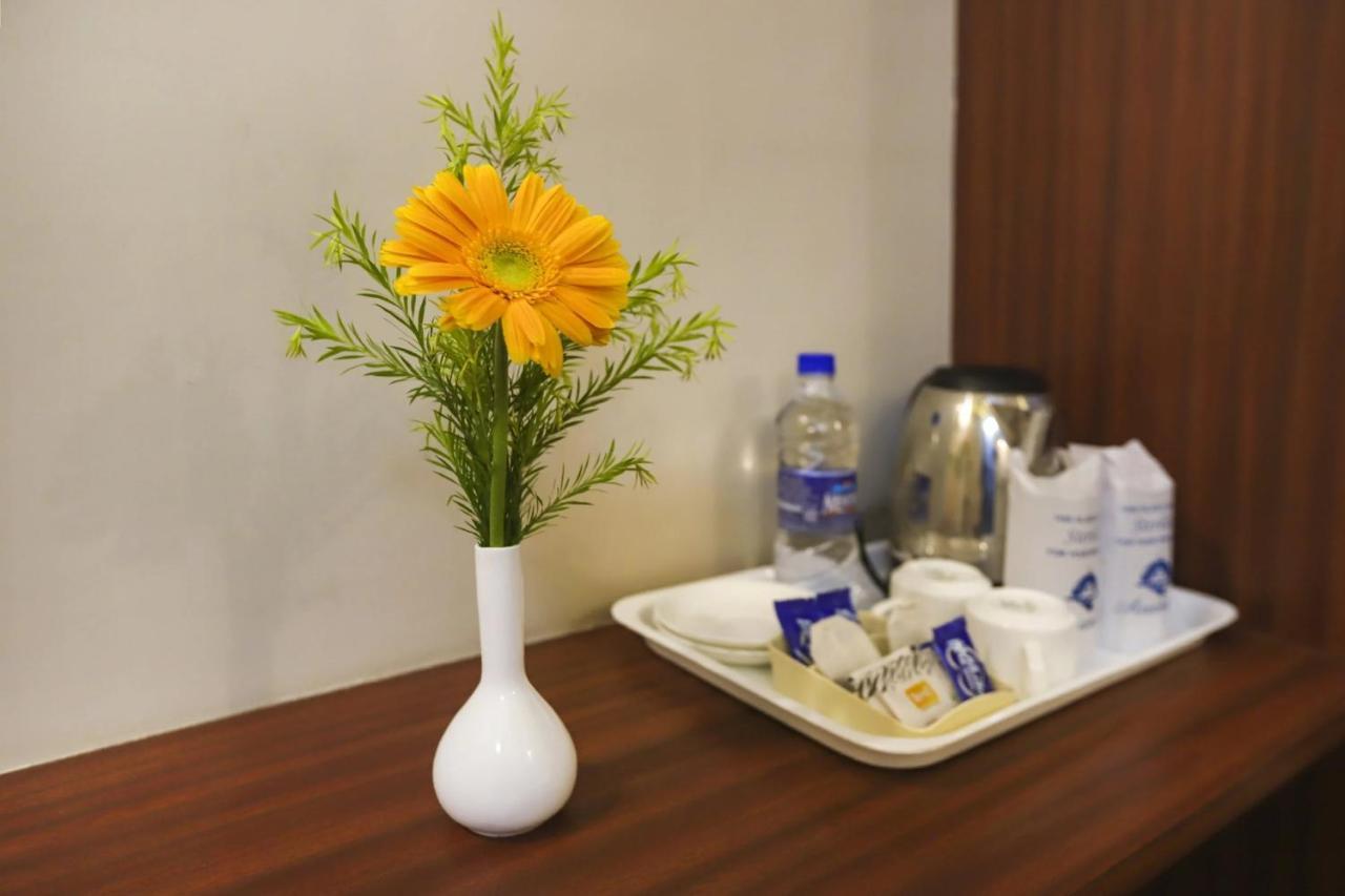 Townhouse Oak 46940 Hotel Vrindavan Sultanpur  Exterior photo